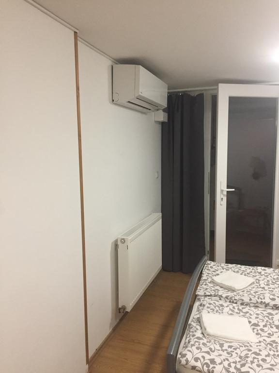 Apartman Vorosmarty Apartamento Budapest Exterior foto