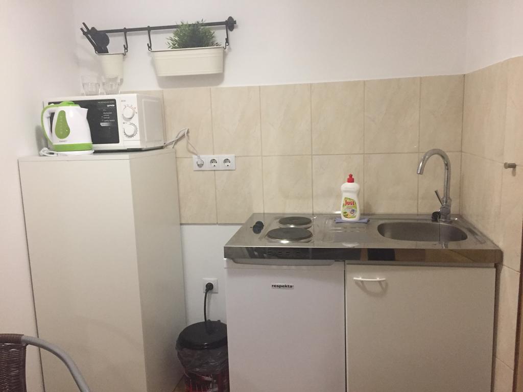 Apartman Vorosmarty Apartamento Budapest Exterior foto